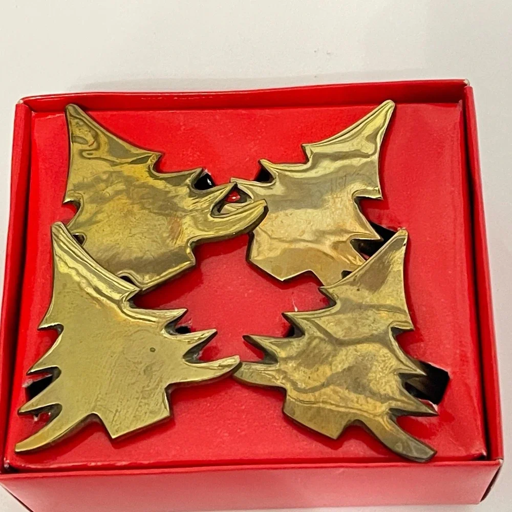 Brass Napkin Rings Christmas Trees Lot of 4